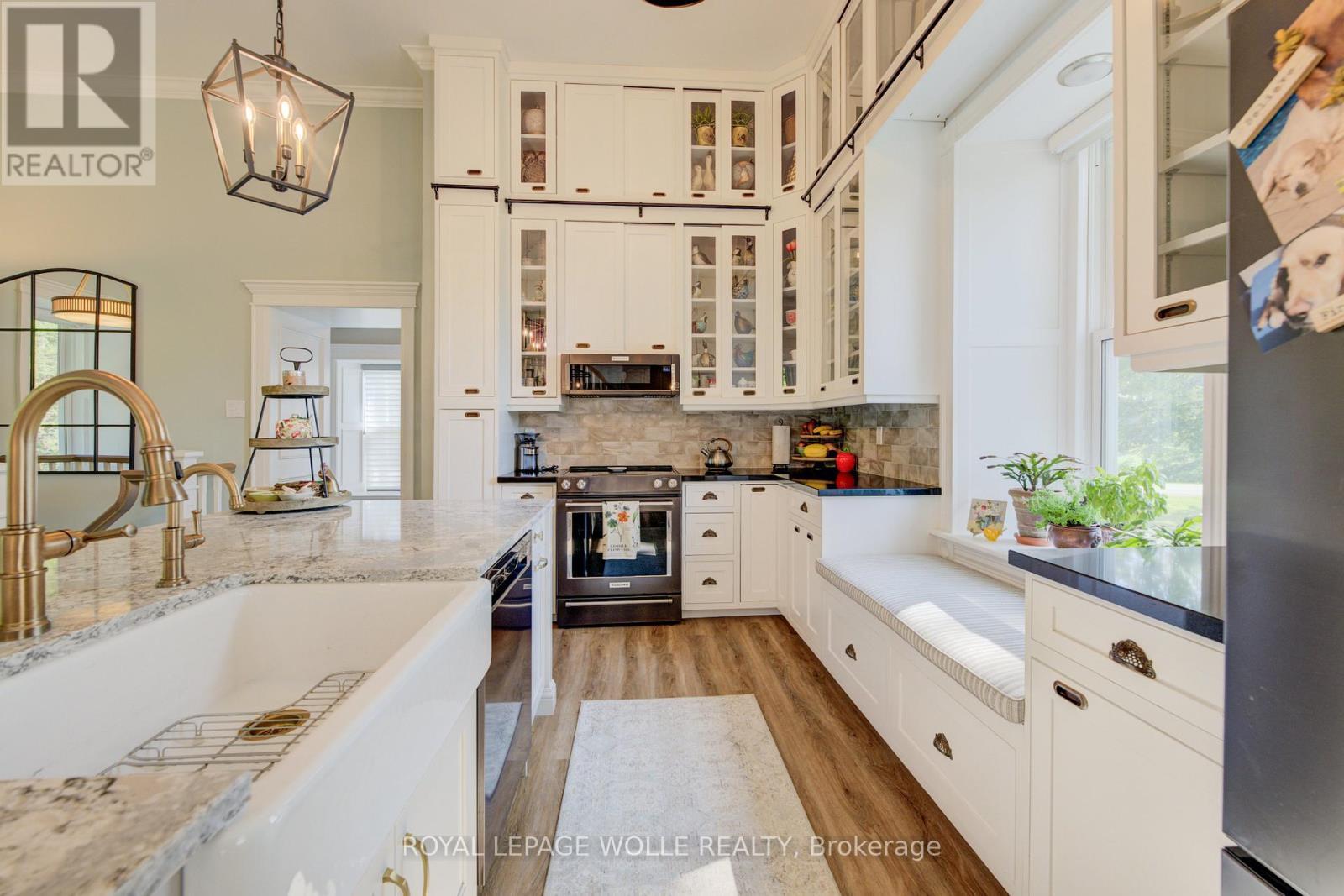 












6265 LINE 89

,
North Perth,




Ontario
N0G1Y0

