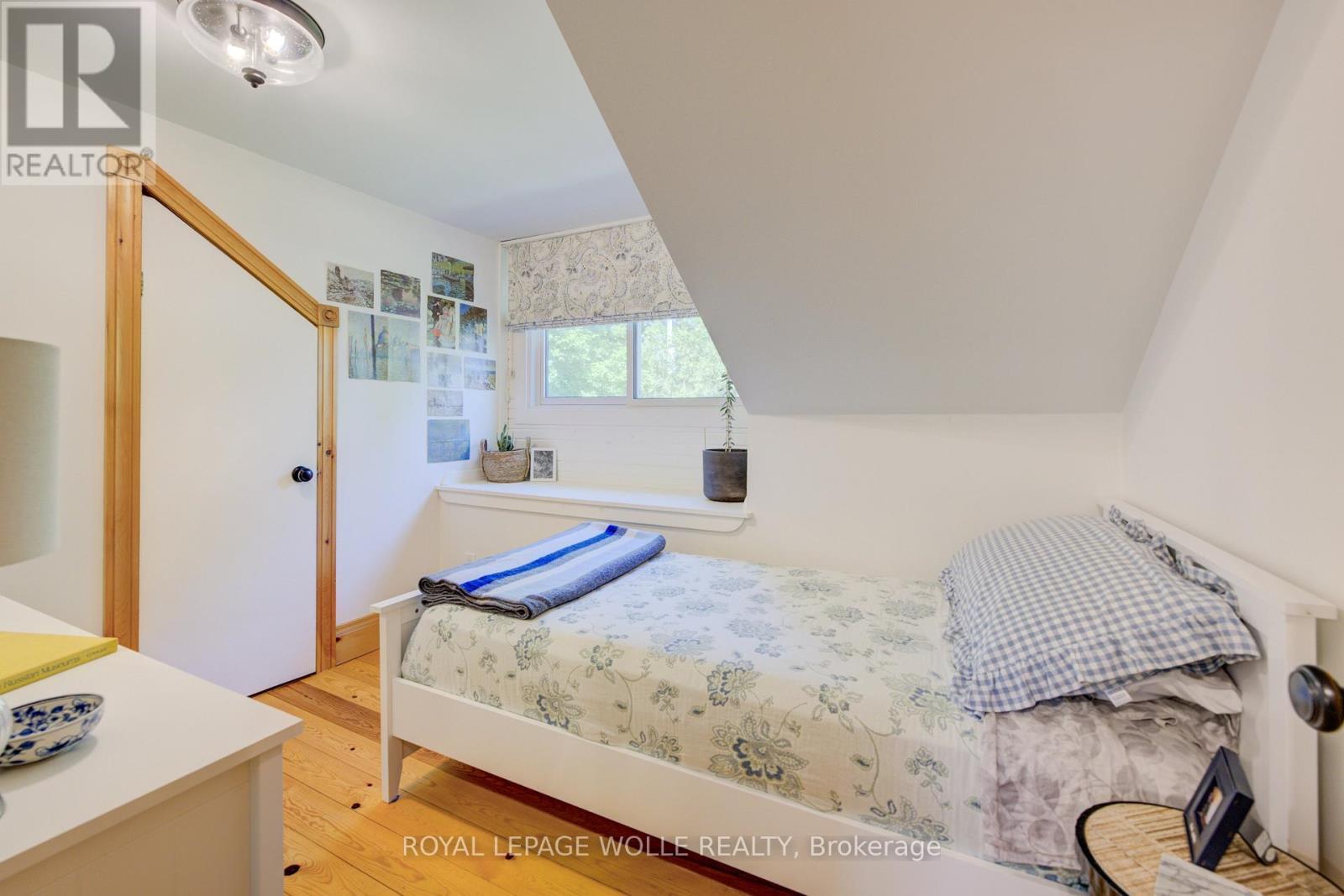 












6265 LINE 89

,
North Perth,




Ontario
N0G1Y0

