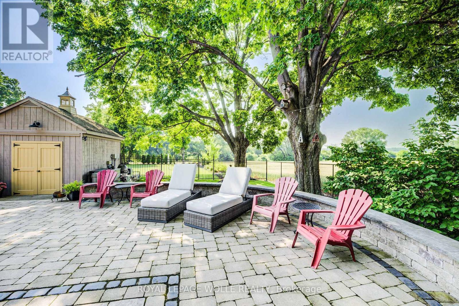 












6265 LINE 89

,
North Perth,




Ontario
N0G1Y0

