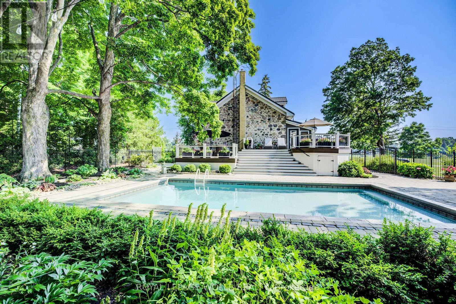 












6265 LINE 89

,
North Perth,




Ontario
N0G1Y0

