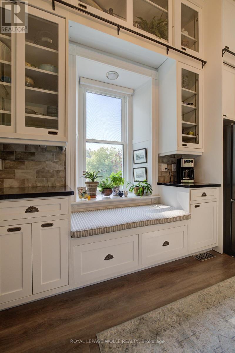 












6265 LINE 89

,
North Perth,




Ontario
N0G1Y0

