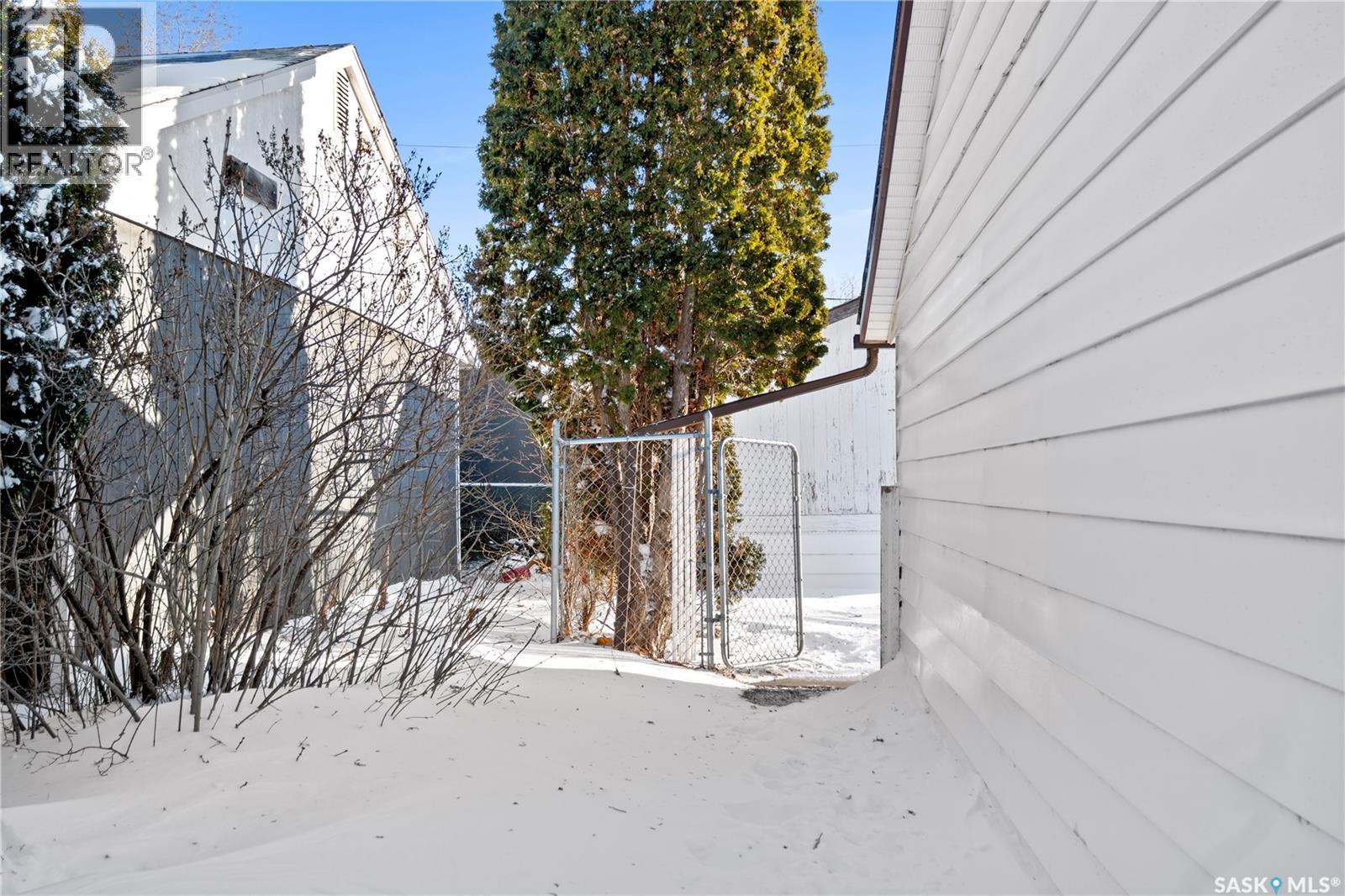 












87 Robinson CRESCENT

,
Regina,




Saskatchewan
S4R3R1

