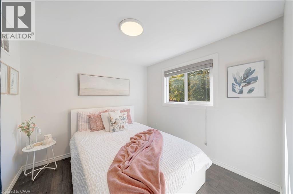 












22 PLEASANT GROVE Terrace

,
Grimsby,




Ontario
L3M5G8

