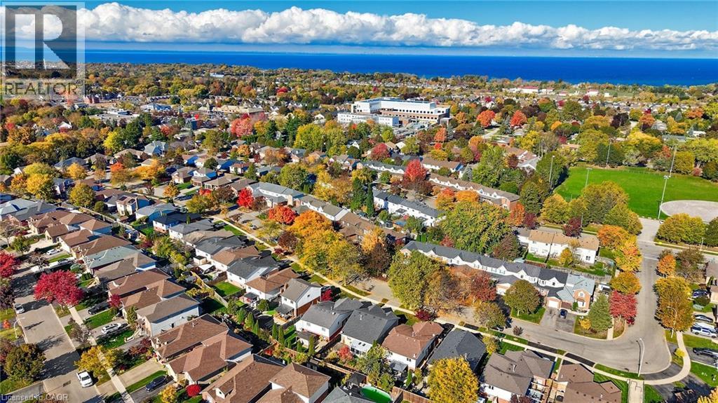 












22 PLEASANT GROVE Terrace

,
Grimsby,




Ontario
L3M5G8

