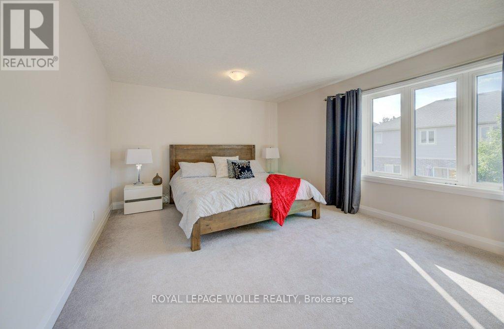 












43 GREYHAWK STREET

,
Kitchener,




Ontario
N2K0C7

