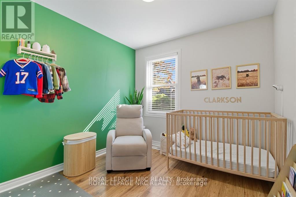 












2459 THOMPSON ROAD

,
Niagara Falls (Church's Lane),




Ontario
L2E6S4

