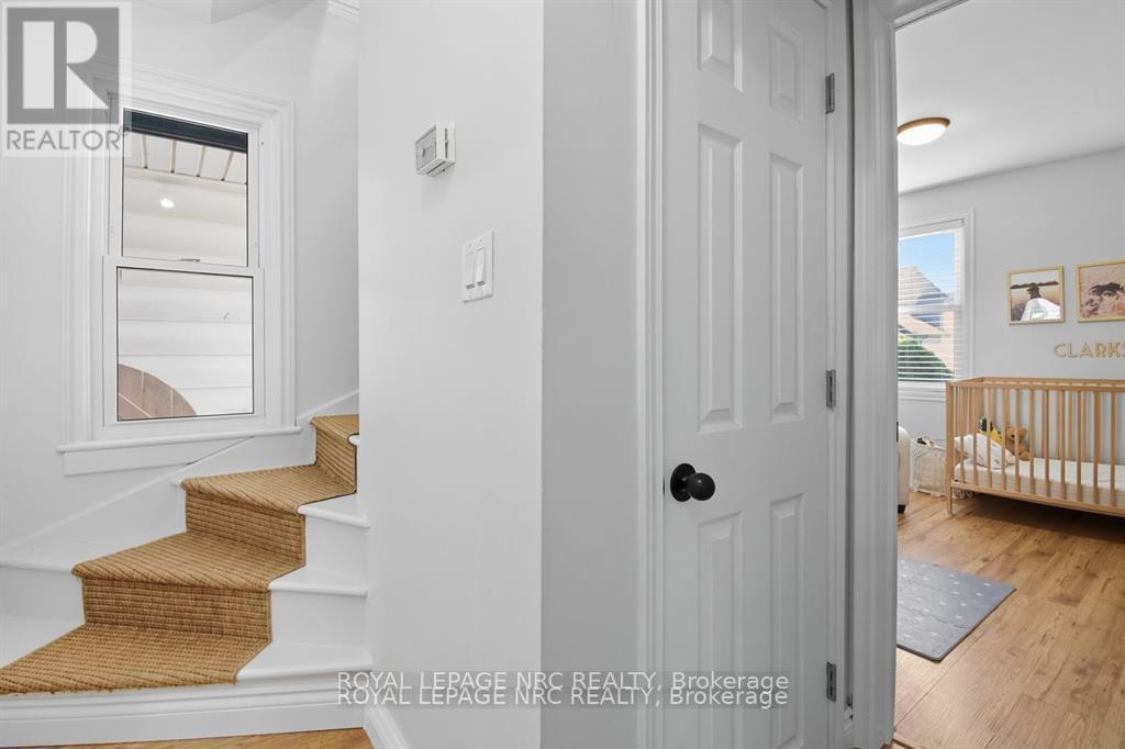 












2459 THOMPSON ROAD

,
Niagara Falls (Church's Lane),




Ontario
L2E6S4

