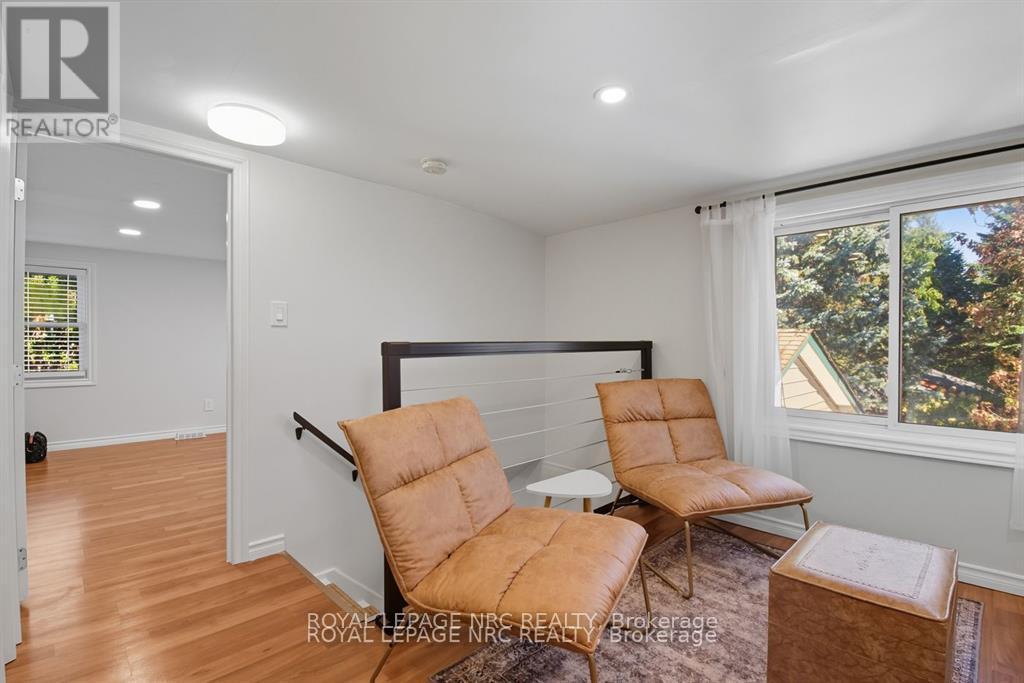 












2459 THOMPSON ROAD

,
Niagara Falls (Church's Lane),




Ontario
L2E6S4

