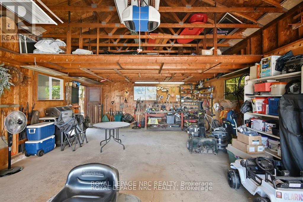 












2459 THOMPSON ROAD

,
Niagara Falls (Church's Lane),




Ontario
L2E6S4

