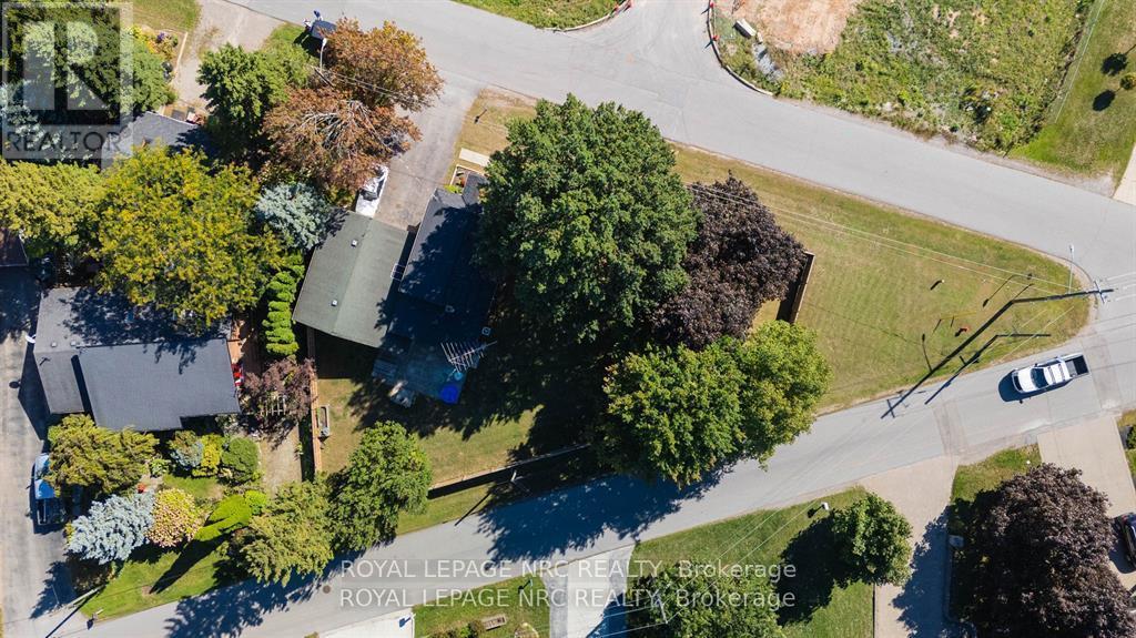 












2459 THOMPSON ROAD

,
Niagara Falls (Church's Lane),




Ontario
L2E6S4

