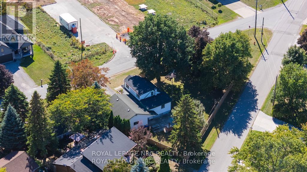 












2459 THOMPSON ROAD

,
Niagara Falls (Church's Lane),




Ontario
L2E6S4

