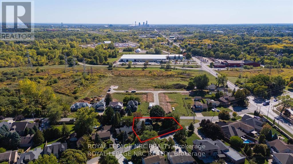 












2459 THOMPSON ROAD

,
Niagara Falls (Church's Lane),




Ontario
L2E6S4

