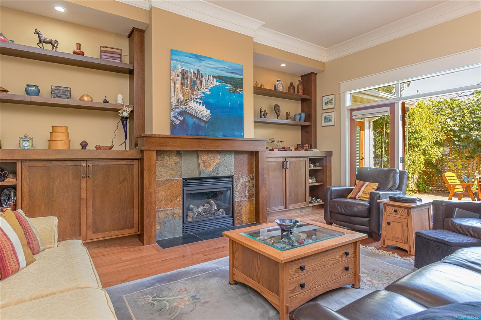 









598


Arbutus

St,
Qualicum Beach,




BC
V9K 1K6

