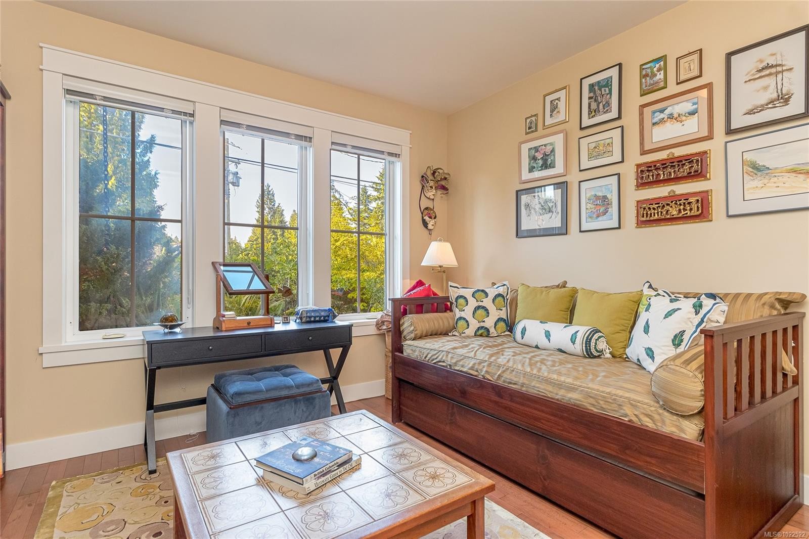 









598


Arbutus

St,
Qualicum Beach,




BC
V9K 1K6

