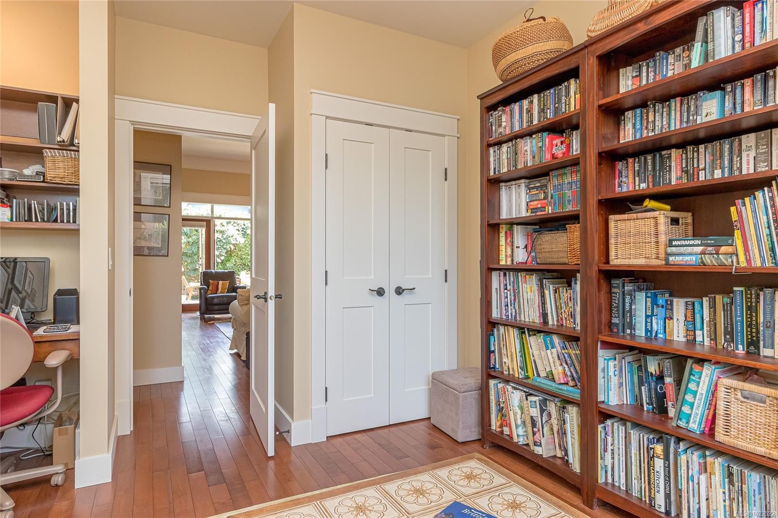 









598


Arbutus

St,
Qualicum Beach,




BC
V9K 1K6

