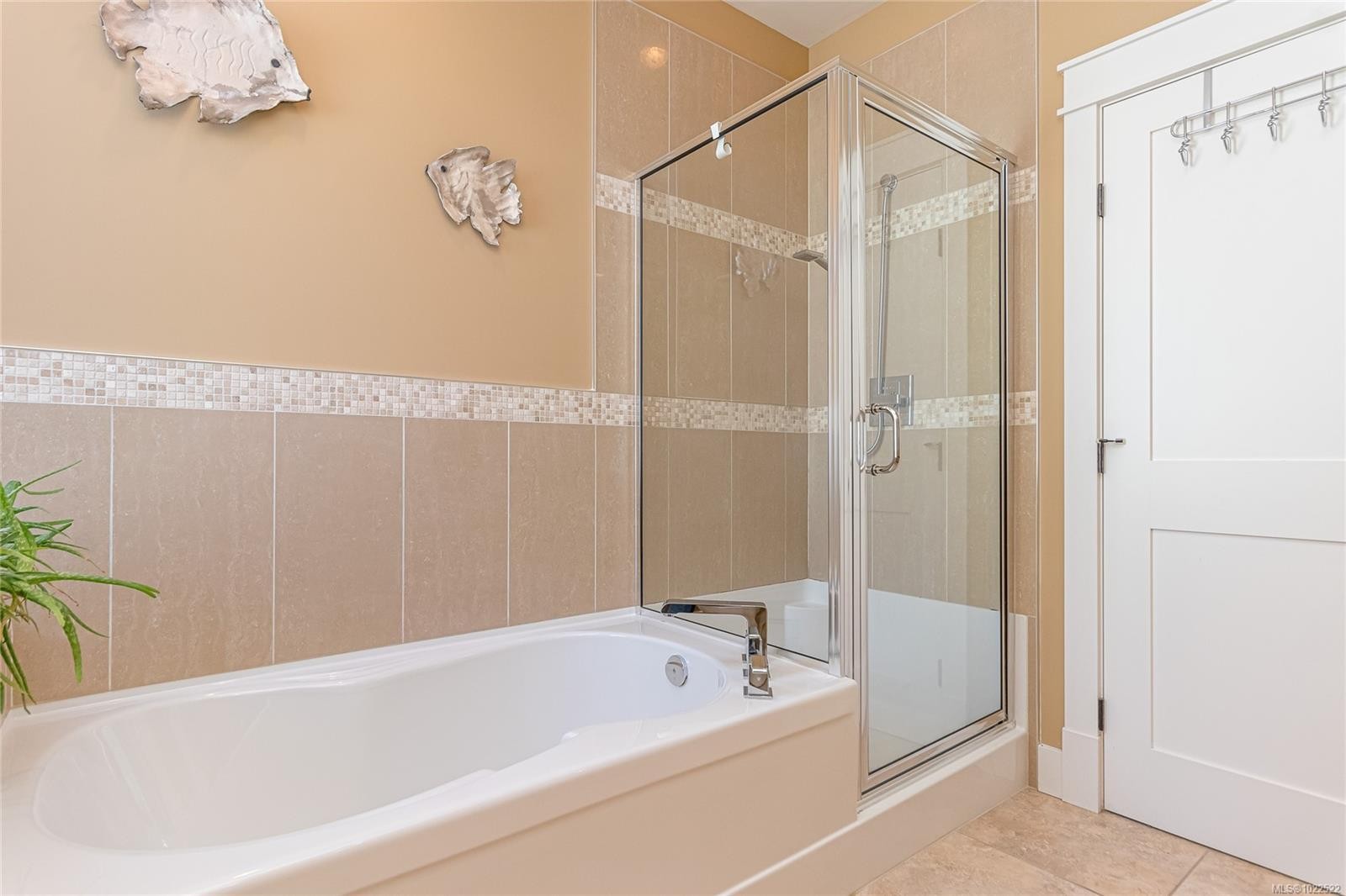 









598


Arbutus

St,
Qualicum Beach,




BC
V9K 1K6

