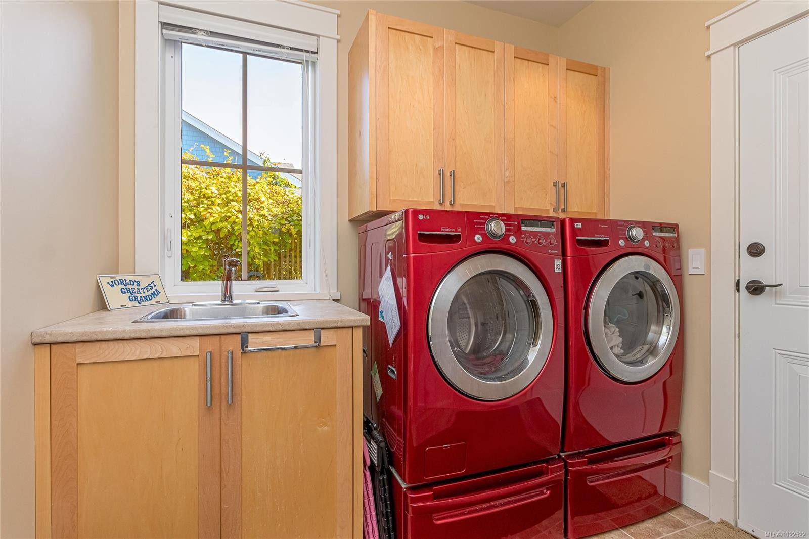 









598


Arbutus

St,
Qualicum Beach,




BC
V9K 1K6

