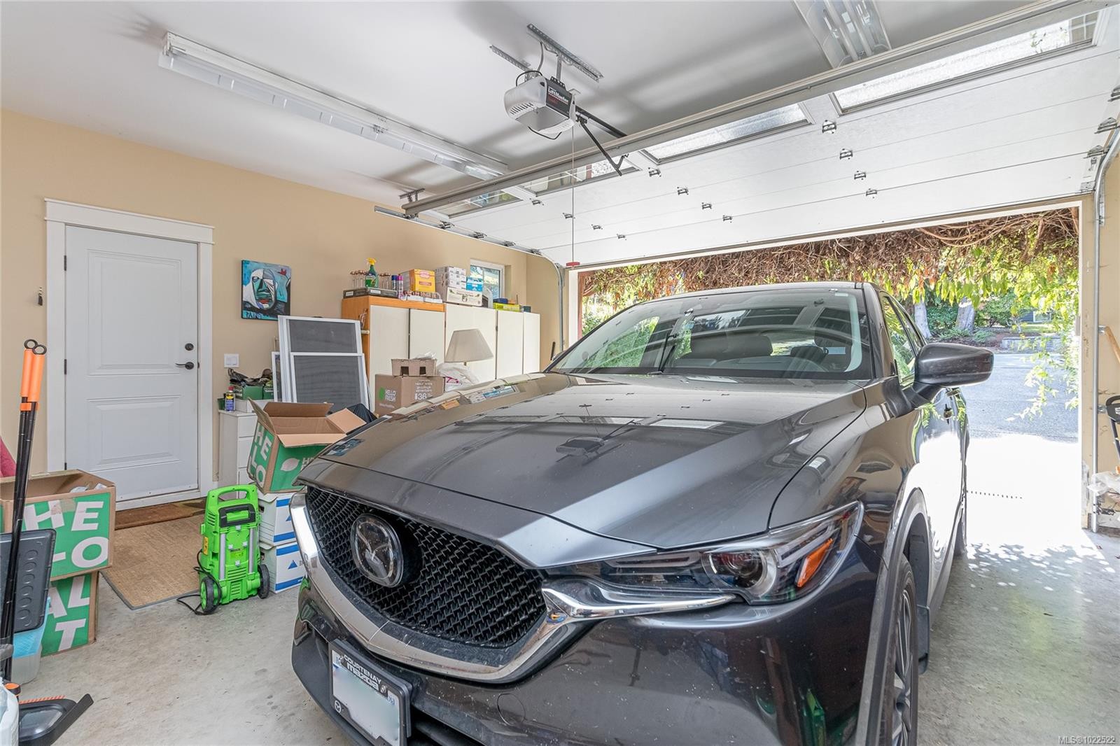 









598


Arbutus

St,
Qualicum Beach,




BC
V9K 1K6

