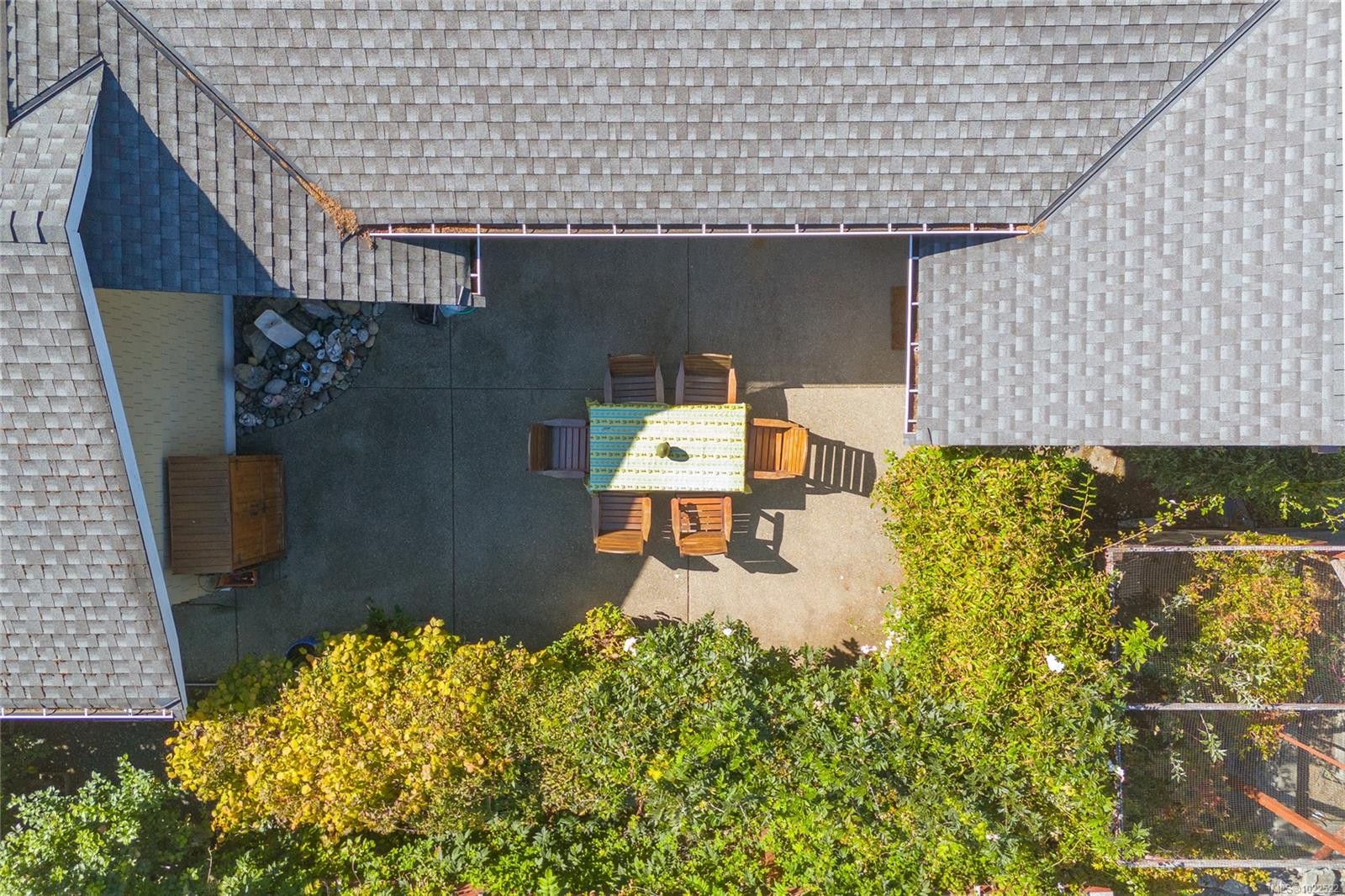 









598


Arbutus

St,
Qualicum Beach,




BC
V9K 1K6

