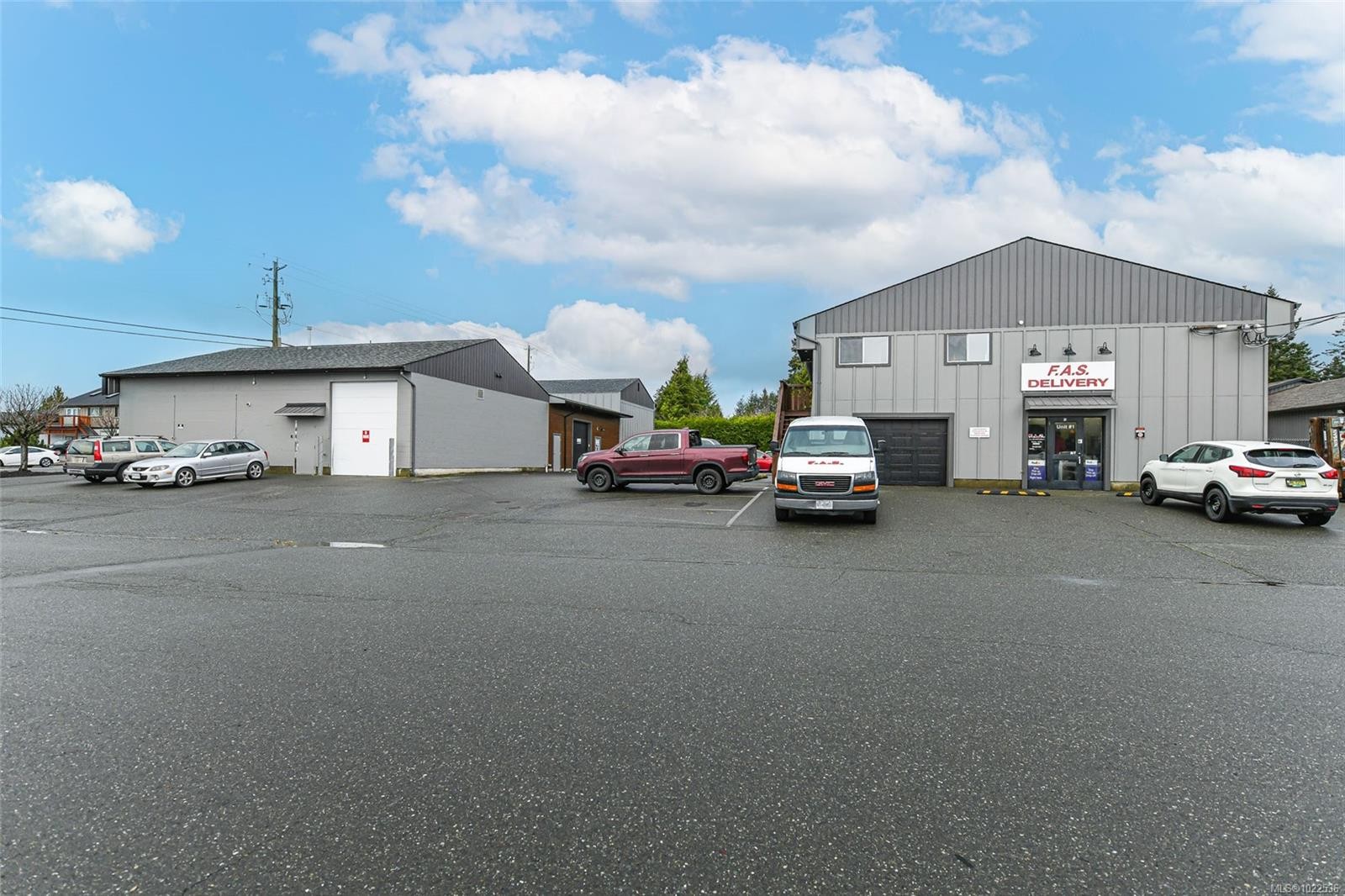 









821


Shamrock

Pl,
Comox,




BC
V9M 4G4

