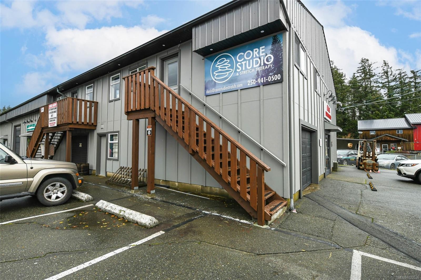 









821


Shamrock

Pl,
Comox,




BC
V9M 4G4

