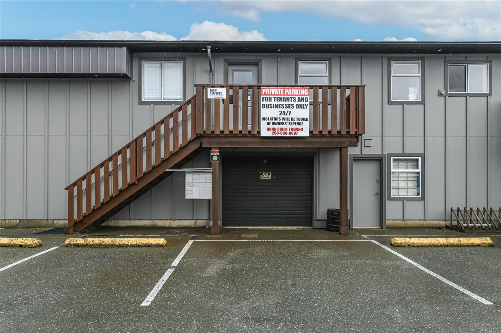 









821


Shamrock

Pl,
Comox,




BC
V9M 4G4

