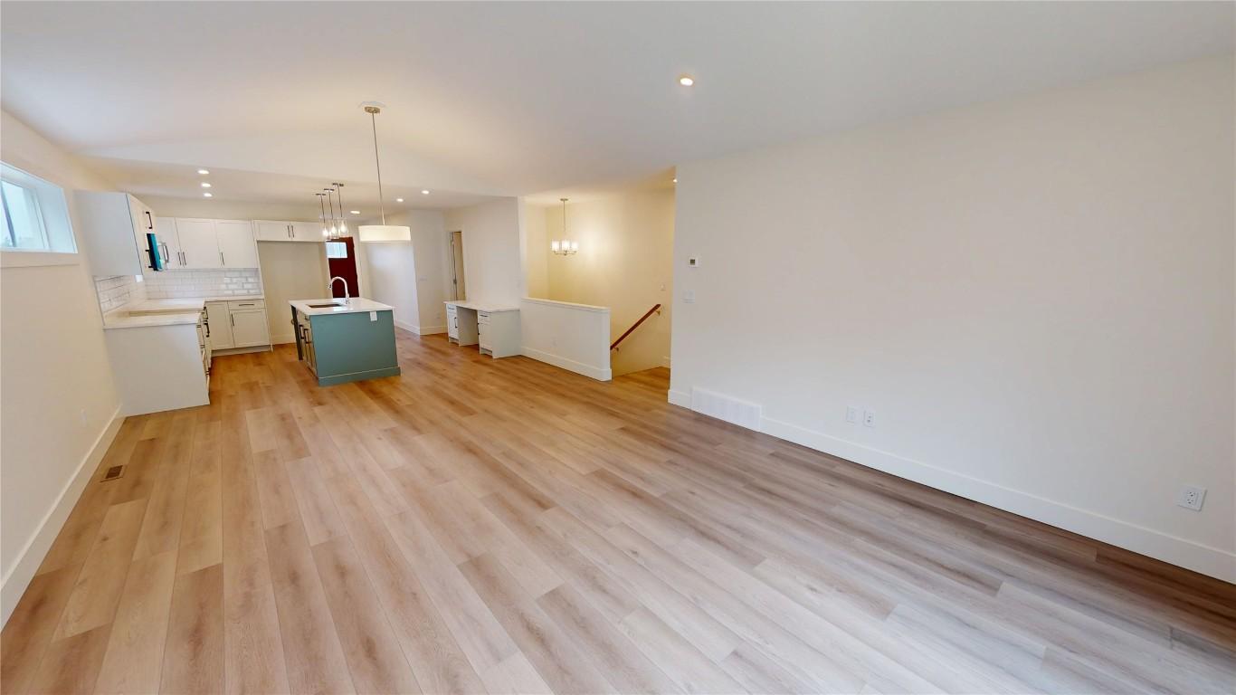 









353


Legacy Lookout

, B,
Cranbrook,




BC
V1C 0E4

