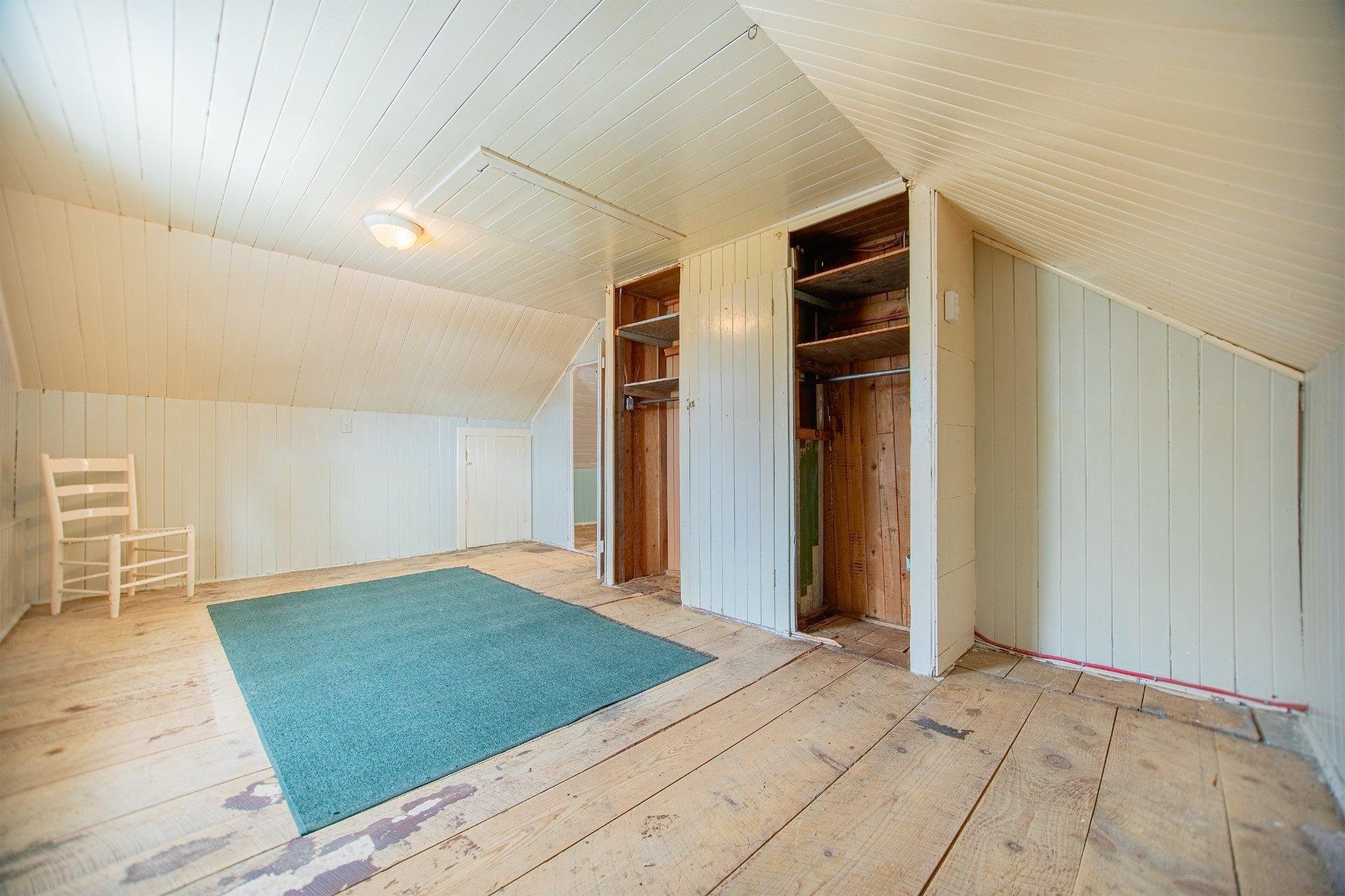 









871


Rue St-Antoine

,
Contrecoeur,




QC
J0L1C0

