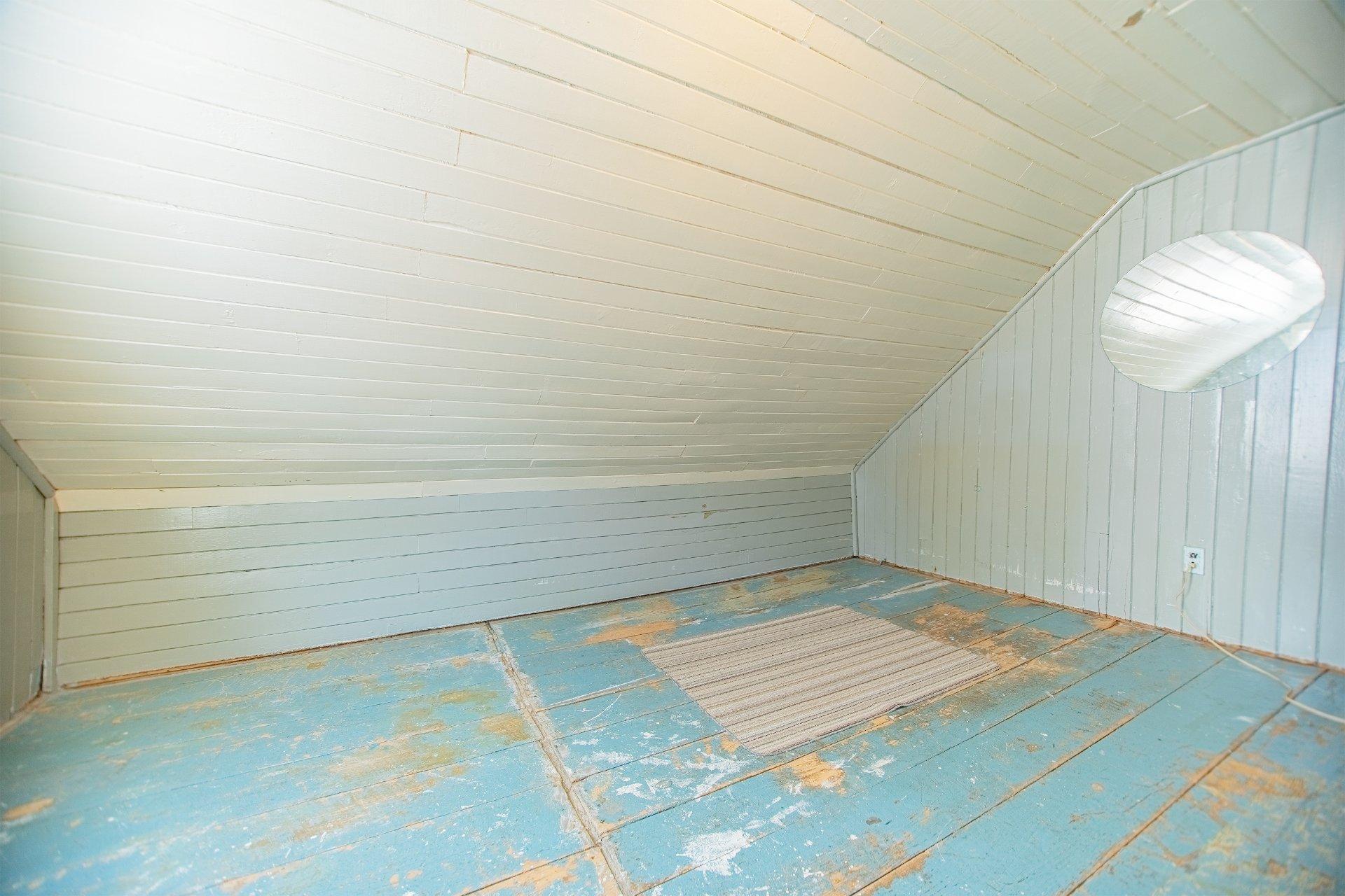 









871


Rue St-Antoine

,
Contrecoeur,




QC
J0L1C0

