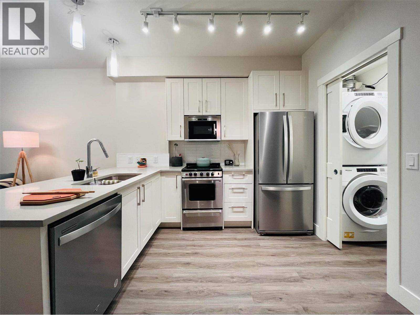 












191 Hollywood Road S Unit# 205

,
Kelowna,




British Columbia
V1X0B5

