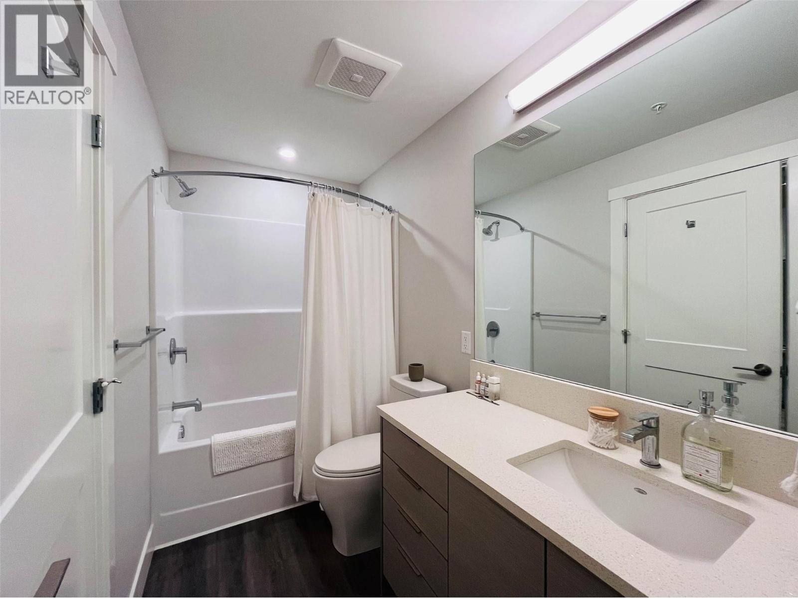 












191 Hollywood Road S Unit# 205

,
Kelowna,




British Columbia
V1X0B5

