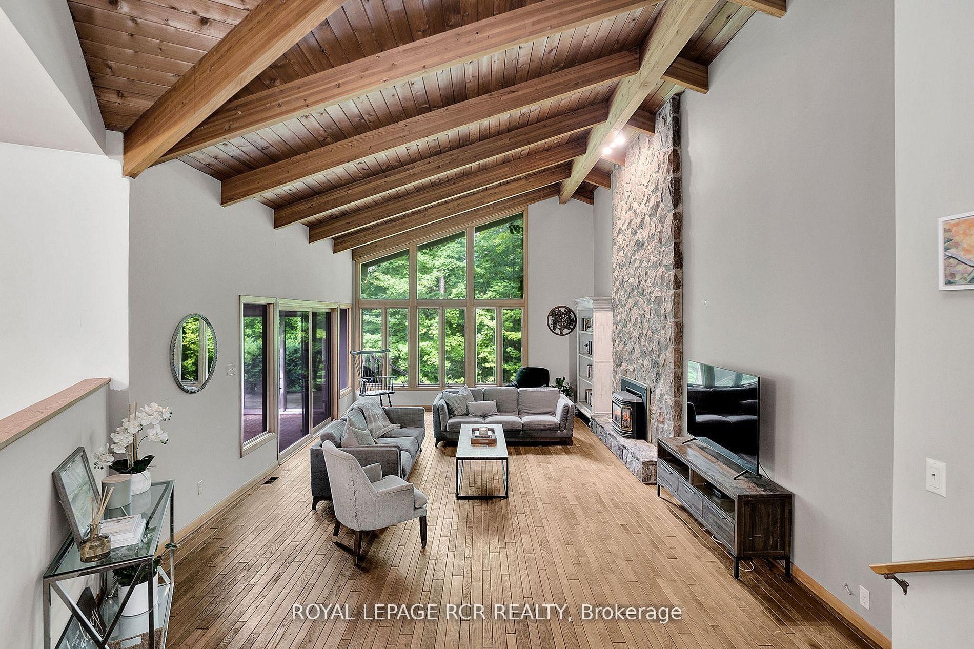 









14615


8th

Concession,
King,




ON
L0G 1T0

