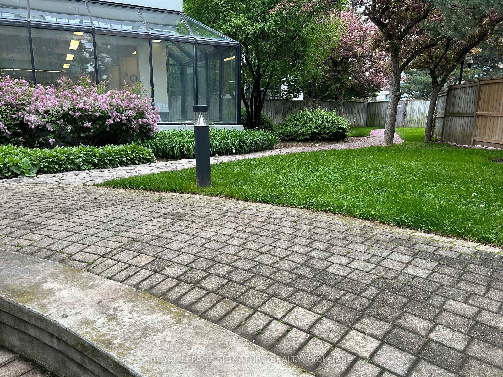 









7


Bishop

Avenue, 1604,
Toronto,




ON
M2M 4J4

