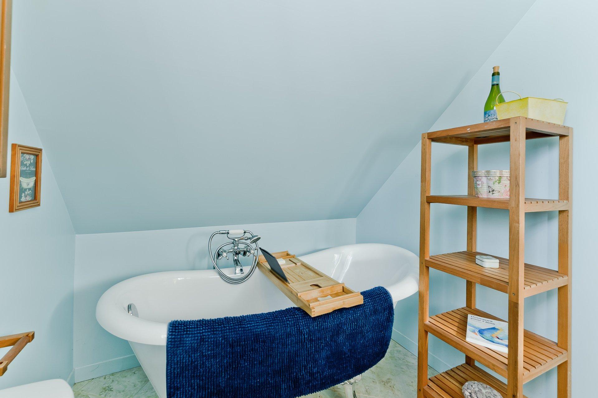 









4612


Rue Walters

,
Dunham,




QC
J0E1M0

