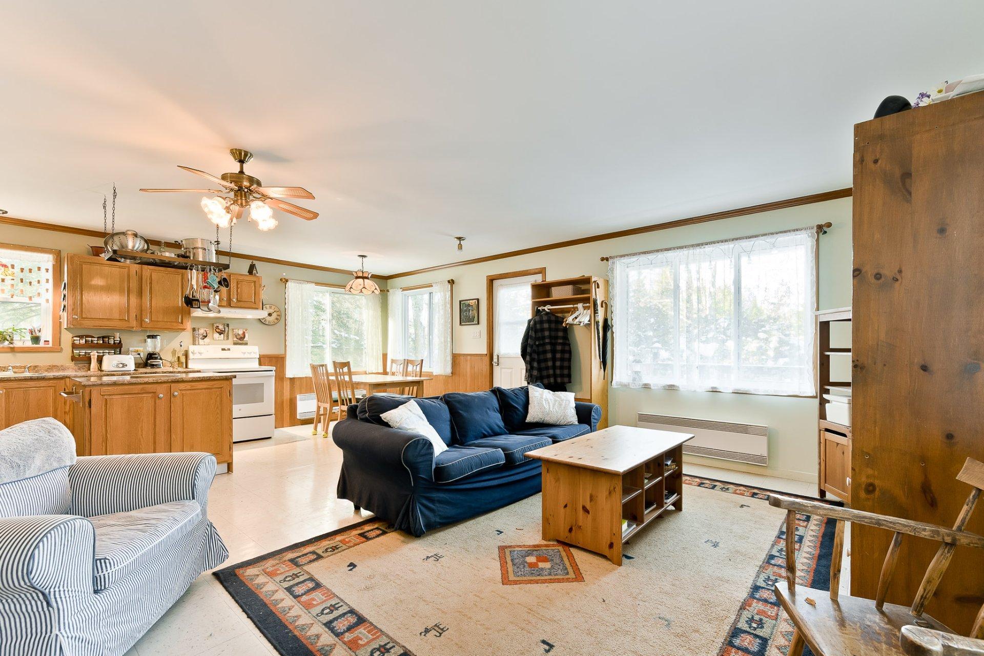 









4612


Rue Walters

,
Dunham,




QC
J0E1M0

