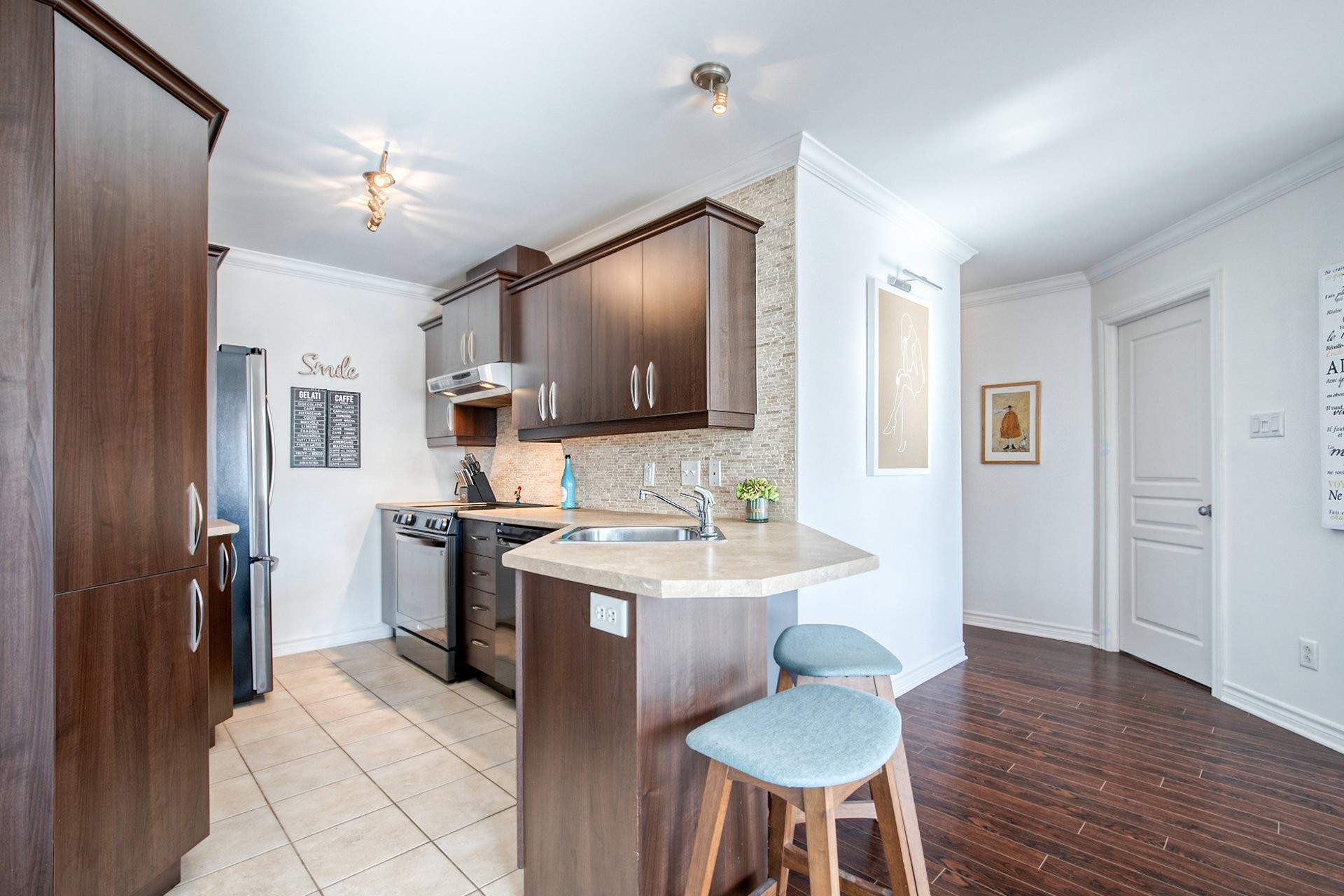 









744


Rue des Sureaux

, 8,
Boucherville,




QC
J4B0C8

