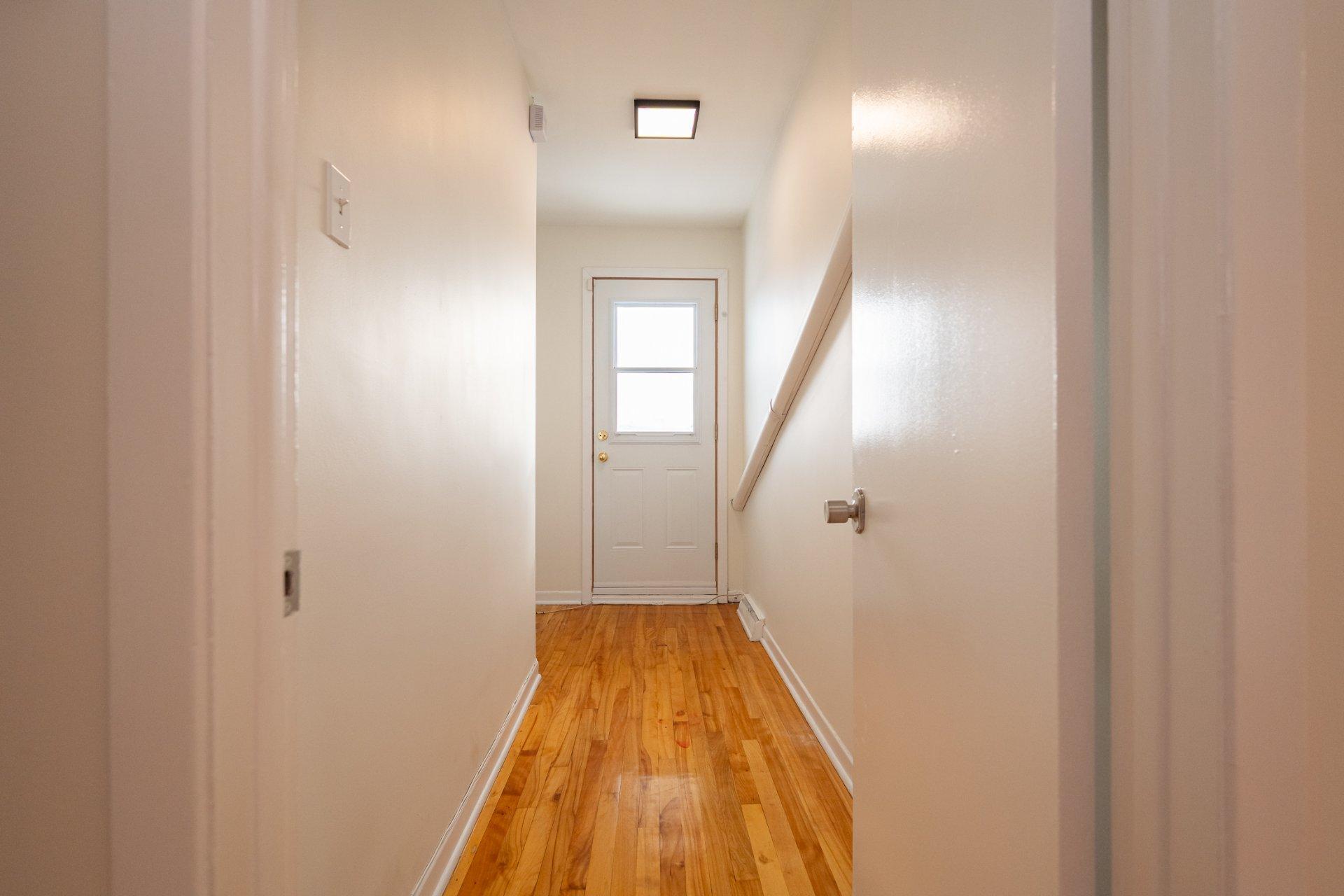 









4477


Boul. Notre-Dame

,
Laval (Chomedey),




QC
H7W1T7

