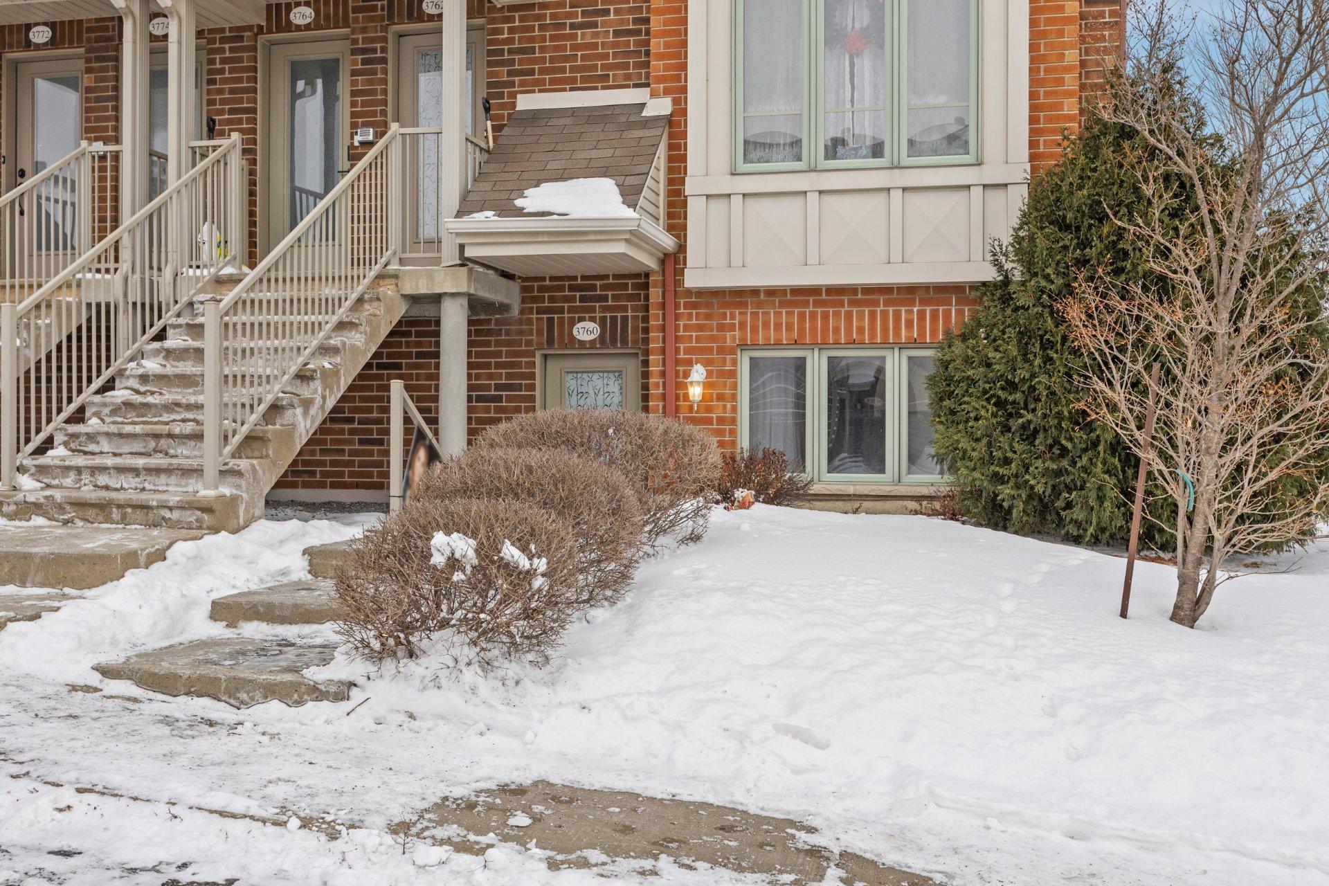 









3760


Boul. Gareau

,
Longueuil (Saint-Hubert),




QC
J3Y0M1

