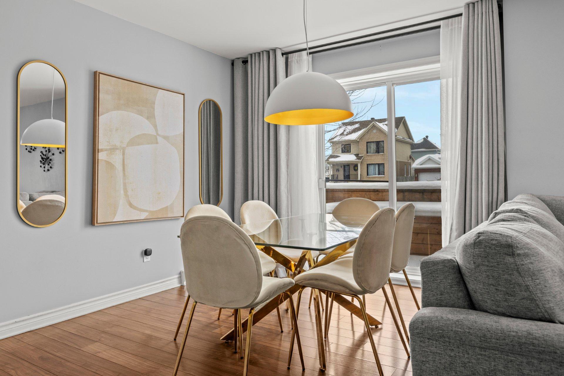 









3760


Boul. Gareau

,
Longueuil (Saint-Hubert),




QC
J3Y0M1

