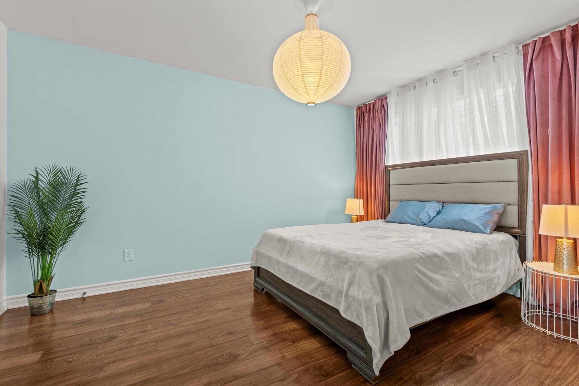 









3760


Boul. Gareau

,
Longueuil (Saint-Hubert),




QC
J3Y0M1

