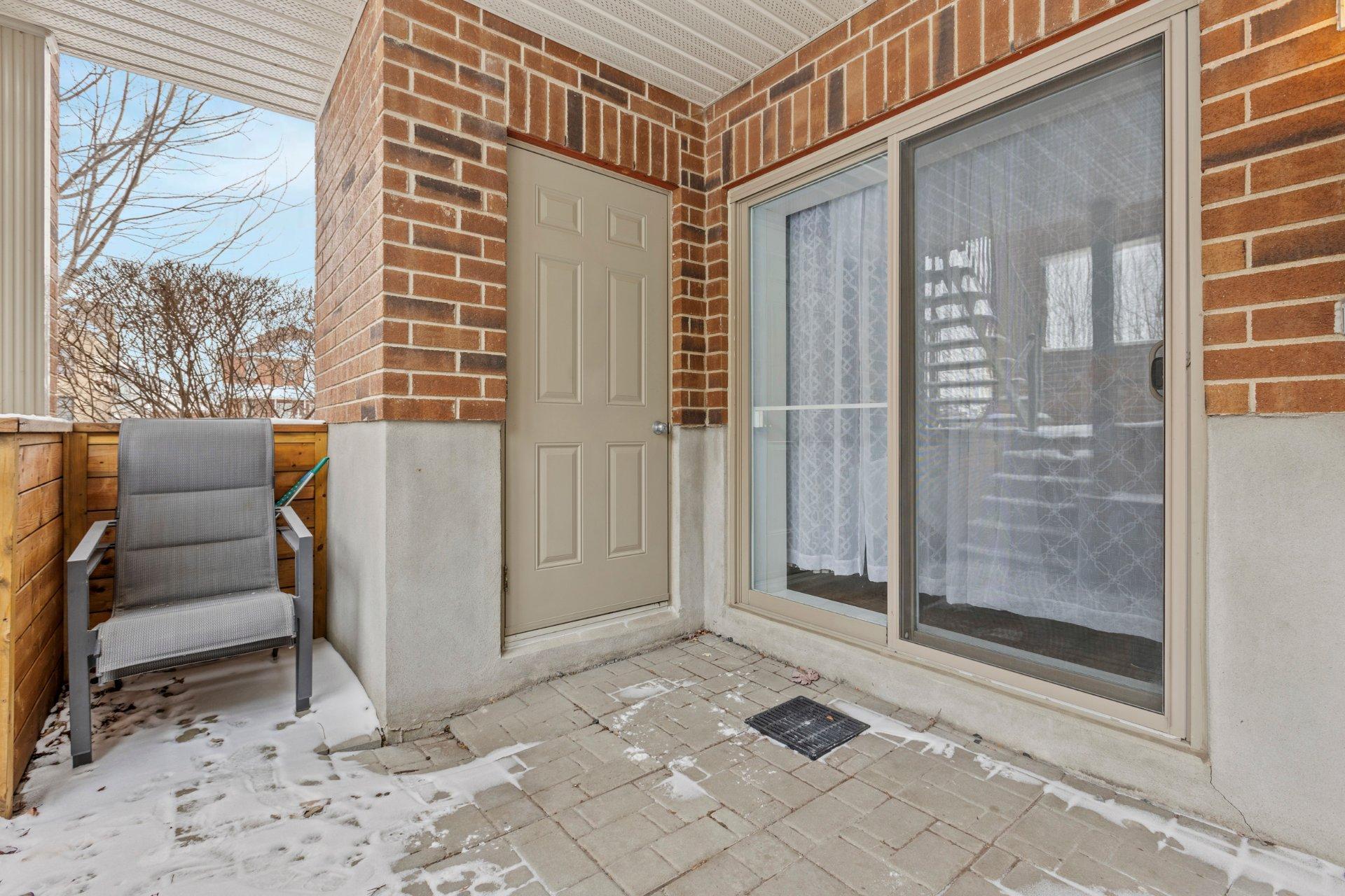 









3760


Boul. Gareau

,
Longueuil (Saint-Hubert),




QC
J3Y0M1

