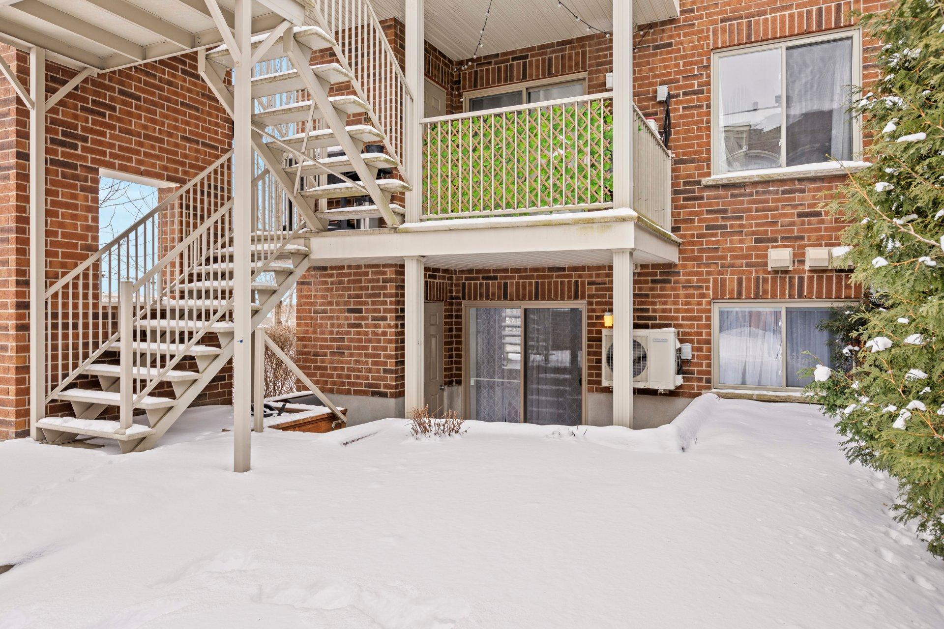 









3760


Boul. Gareau

,
Longueuil (Saint-Hubert),




QC
J3Y0M1

