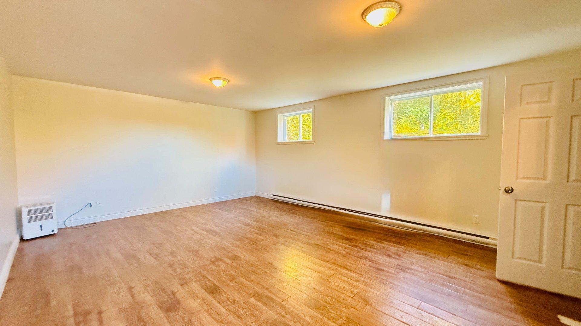 









178


Rue des Tournesols

,
Saint-Colomban,




QC
J5K0E4

