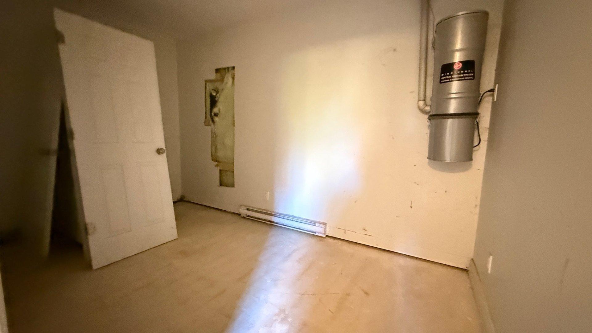 









178


Rue des Tournesols

,
Saint-Colomban,




QC
J5K0E4

