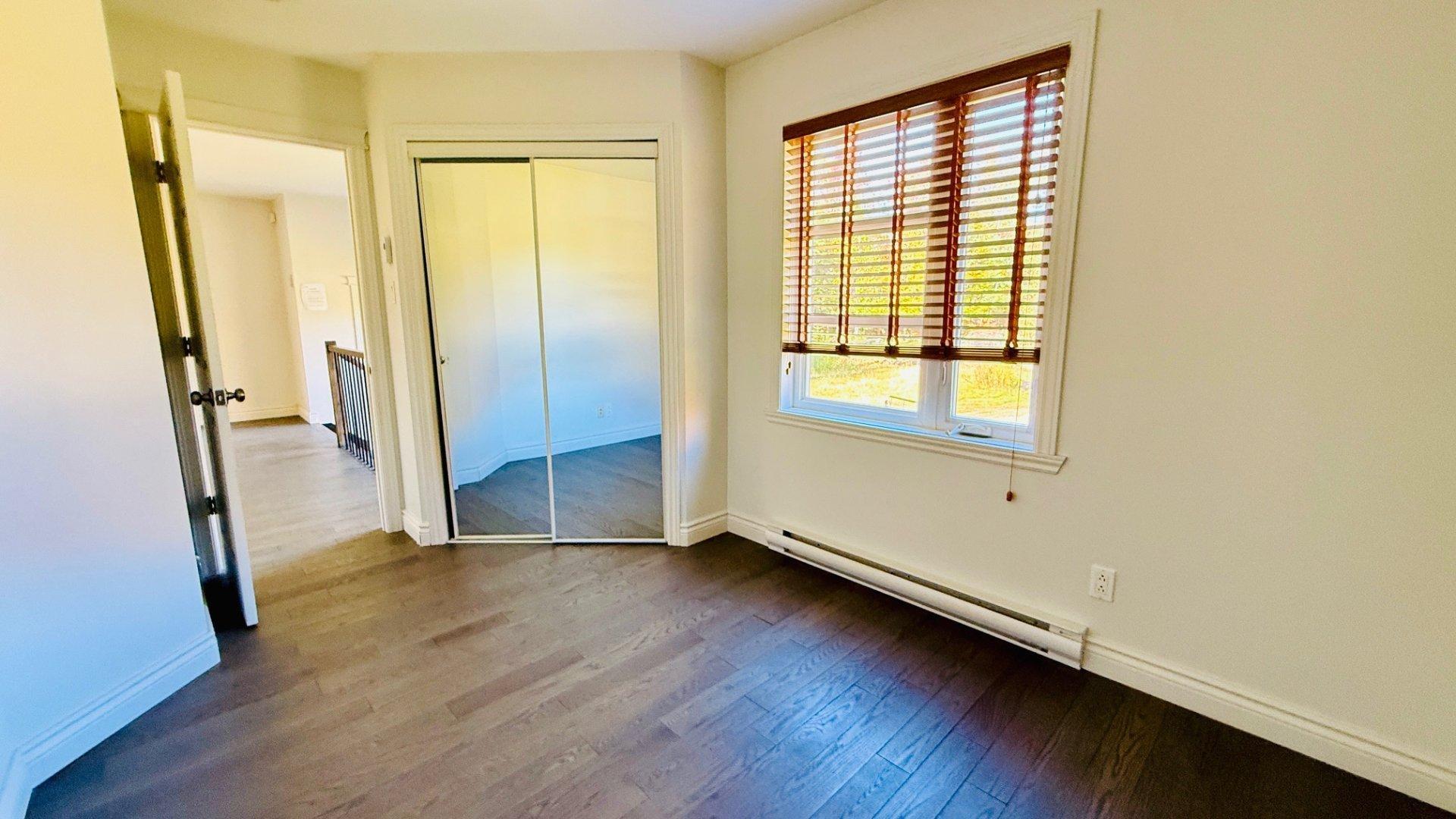 









178


Rue des Tournesols

,
Saint-Colomban,




QC
J5K0E4

