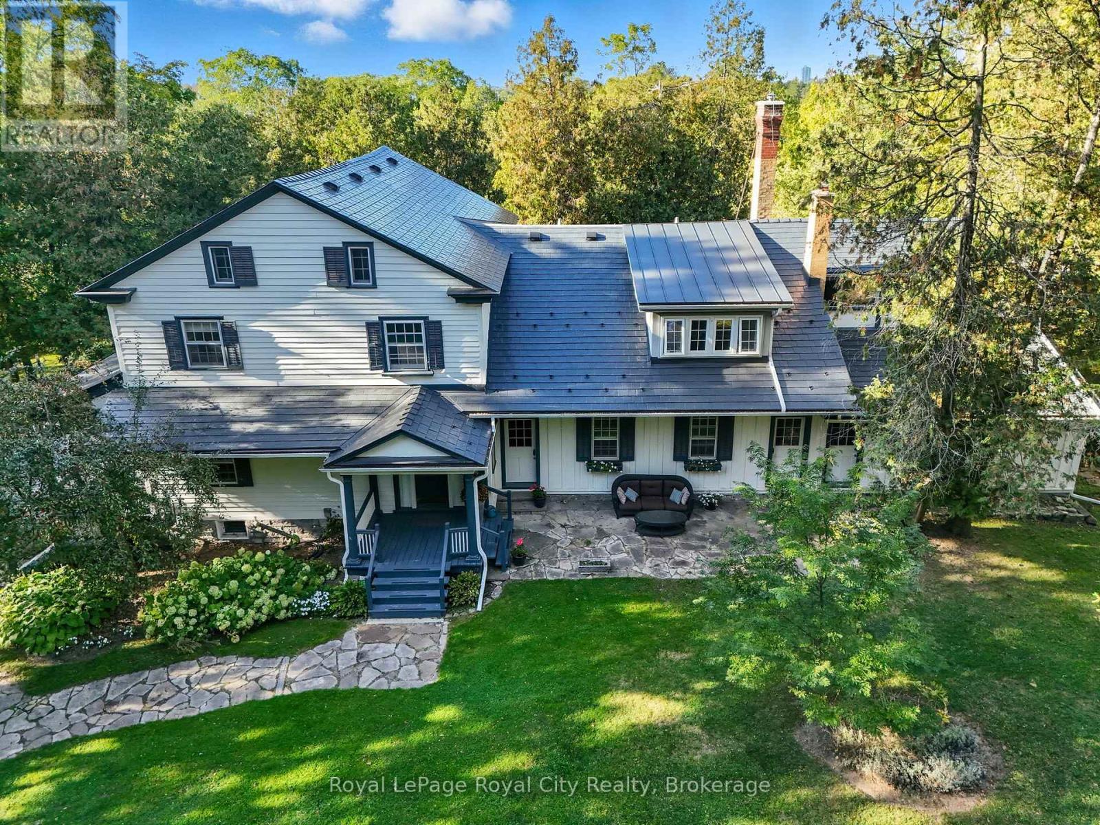 












66 OLD MILL ROAD

,
Cambridge,




Ontario
N3H4R8

