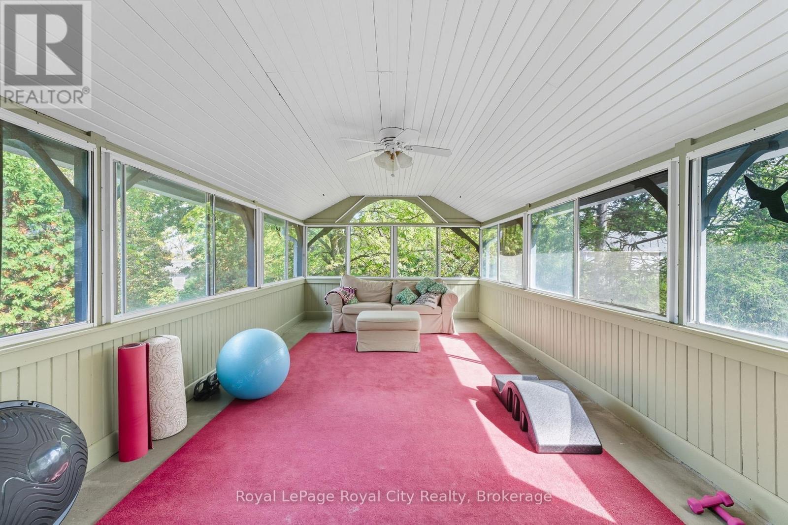 












66 OLD MILL ROAD

,
Cambridge,




Ontario
N3H4R8

