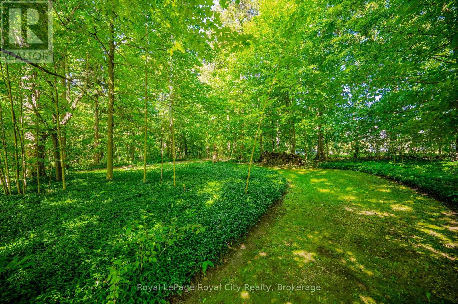 












66 OLD MILL ROAD

,
Cambridge,




Ontario
N3H4R8

