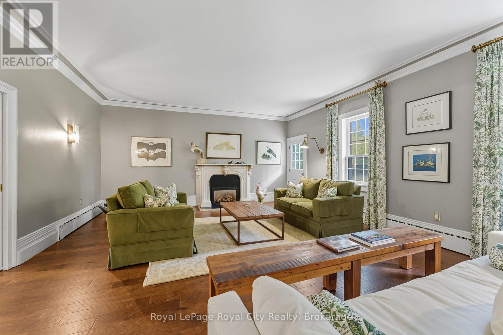 












66 OLD MILL ROAD

,
Cambridge,




Ontario
N3H4R8

