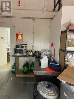 












14 - 2500 LAWRENCE AVENUE E

,
Toronto,




Ontario
M1P2R7

